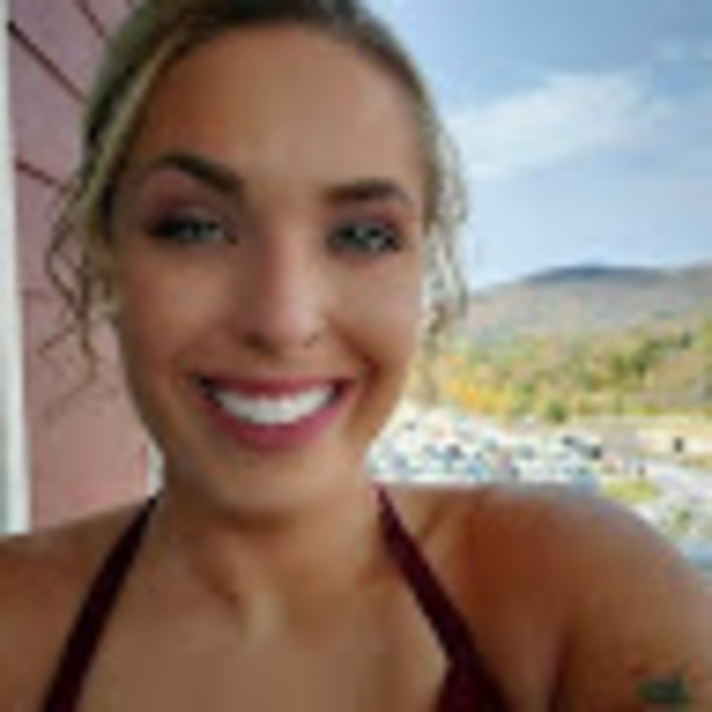 Meet your Posher, Kelsey